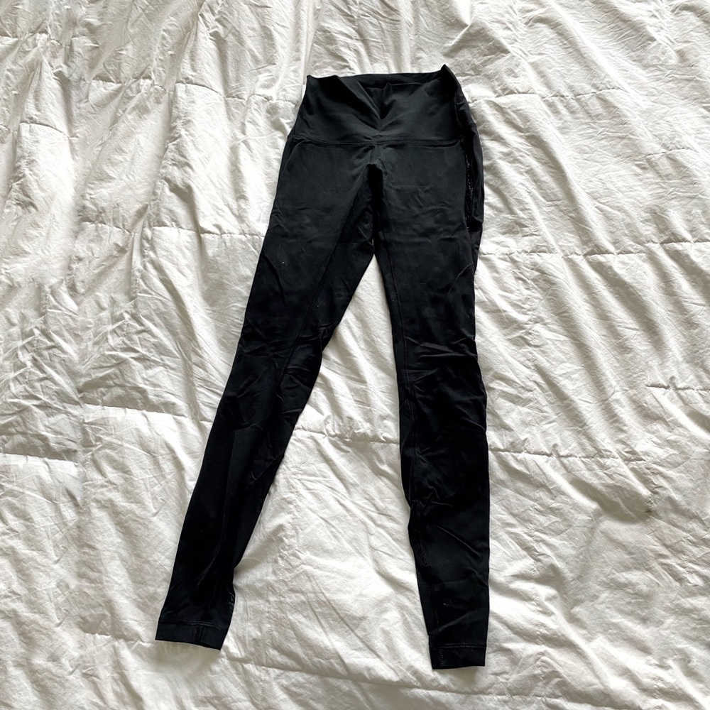 Lululemon wunder under special edition lace sz 4